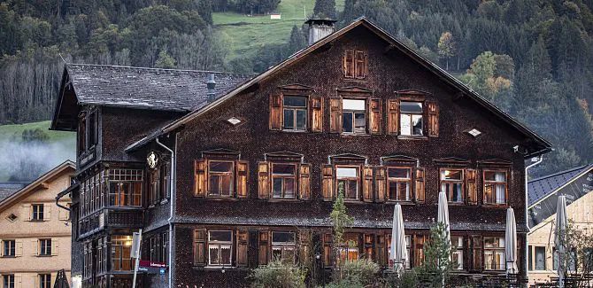 Bergbrennerei und Gasthaus Löwen.